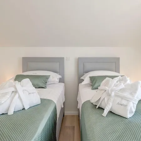 Lägenhet Spacious Family Mm Split