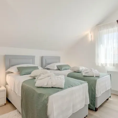 Lägenhet Spacious Family Mm *